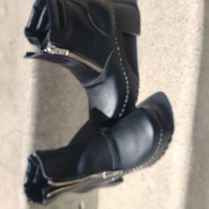 Swedish Hasbeens Biker booties size 38 worn once